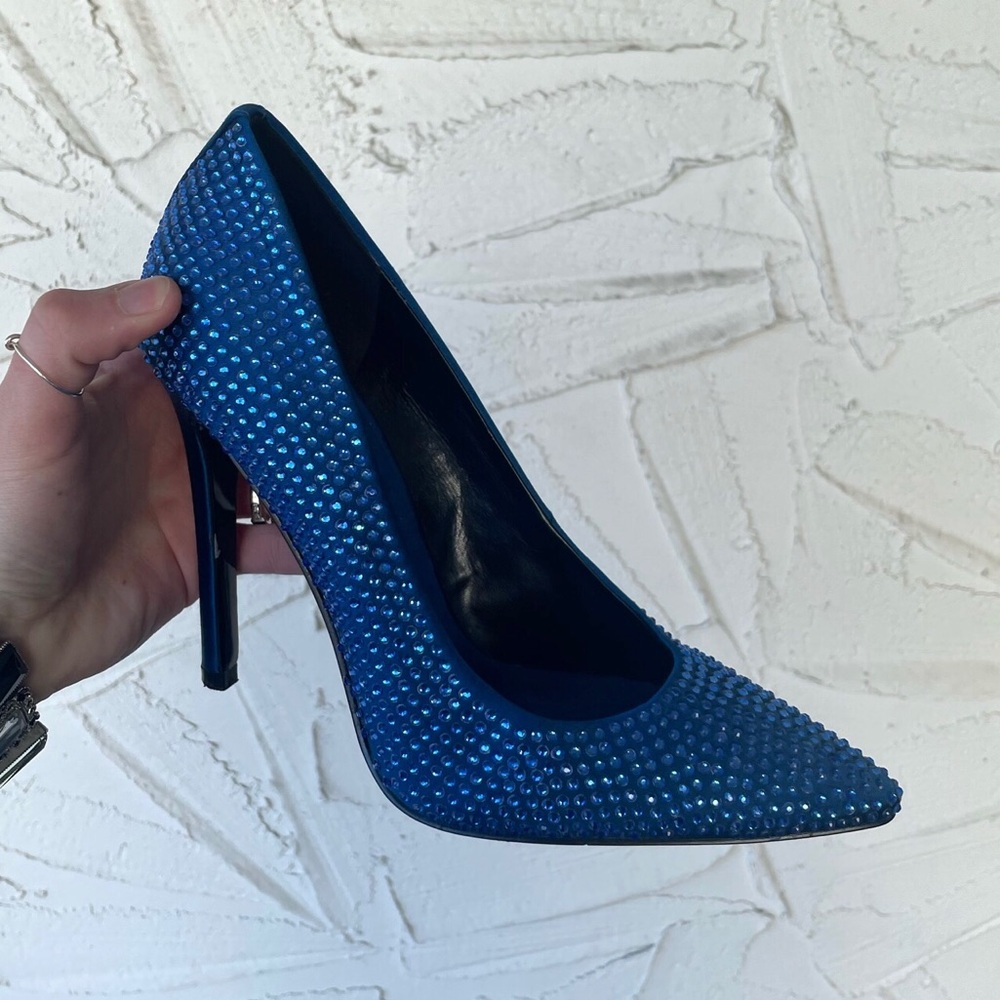 Nine West Blue rhinestone Pumps💎